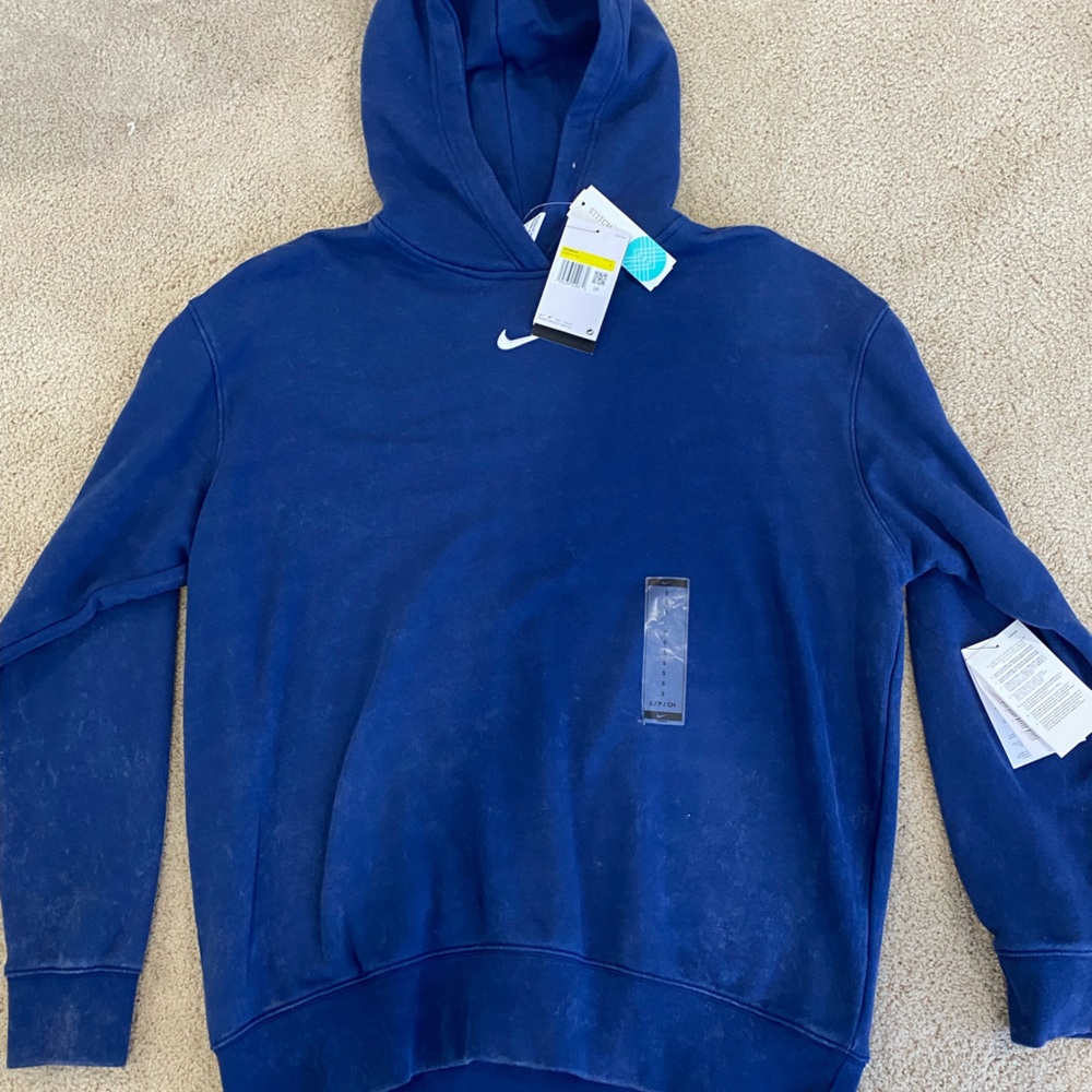 NWT Nike sweatshirt! So comfy!
